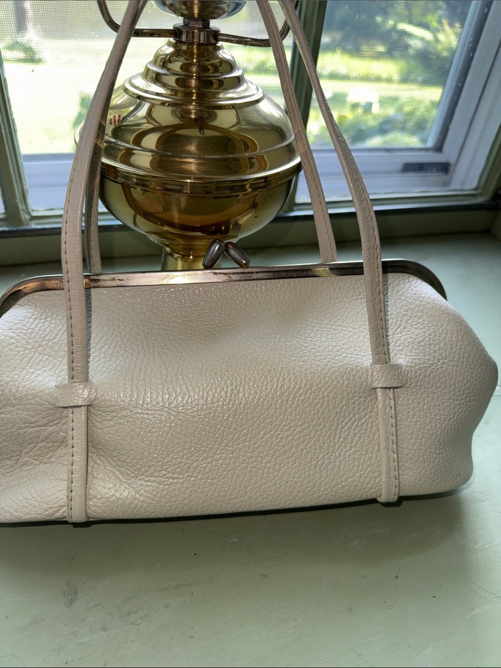 Vintage Letisse Elegant Cream Leather Shoulder Bag